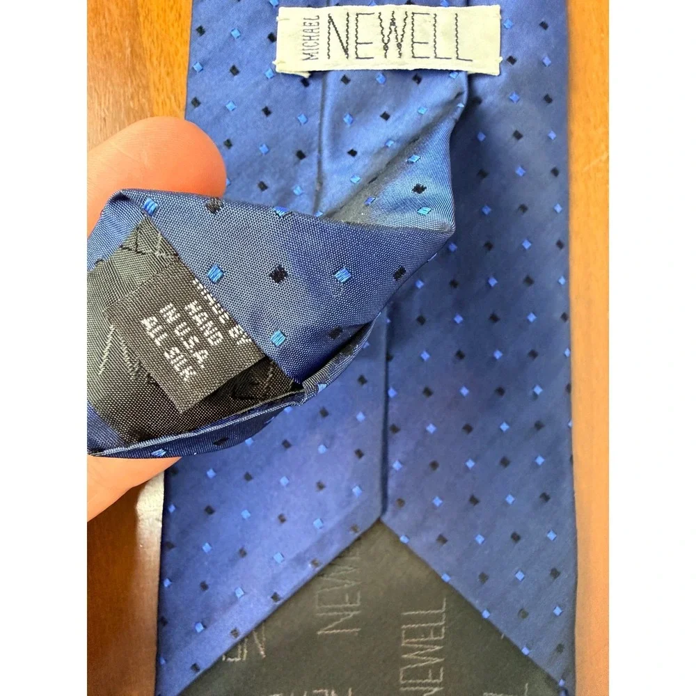 Michael‎ Newell Mens Silk Tie Blue Mini Diamond Pattern
